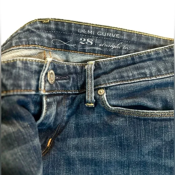 LEVI’s Low Rise Straight Leg Denim Jeans Women Sz 28 - Picture 4 of 5